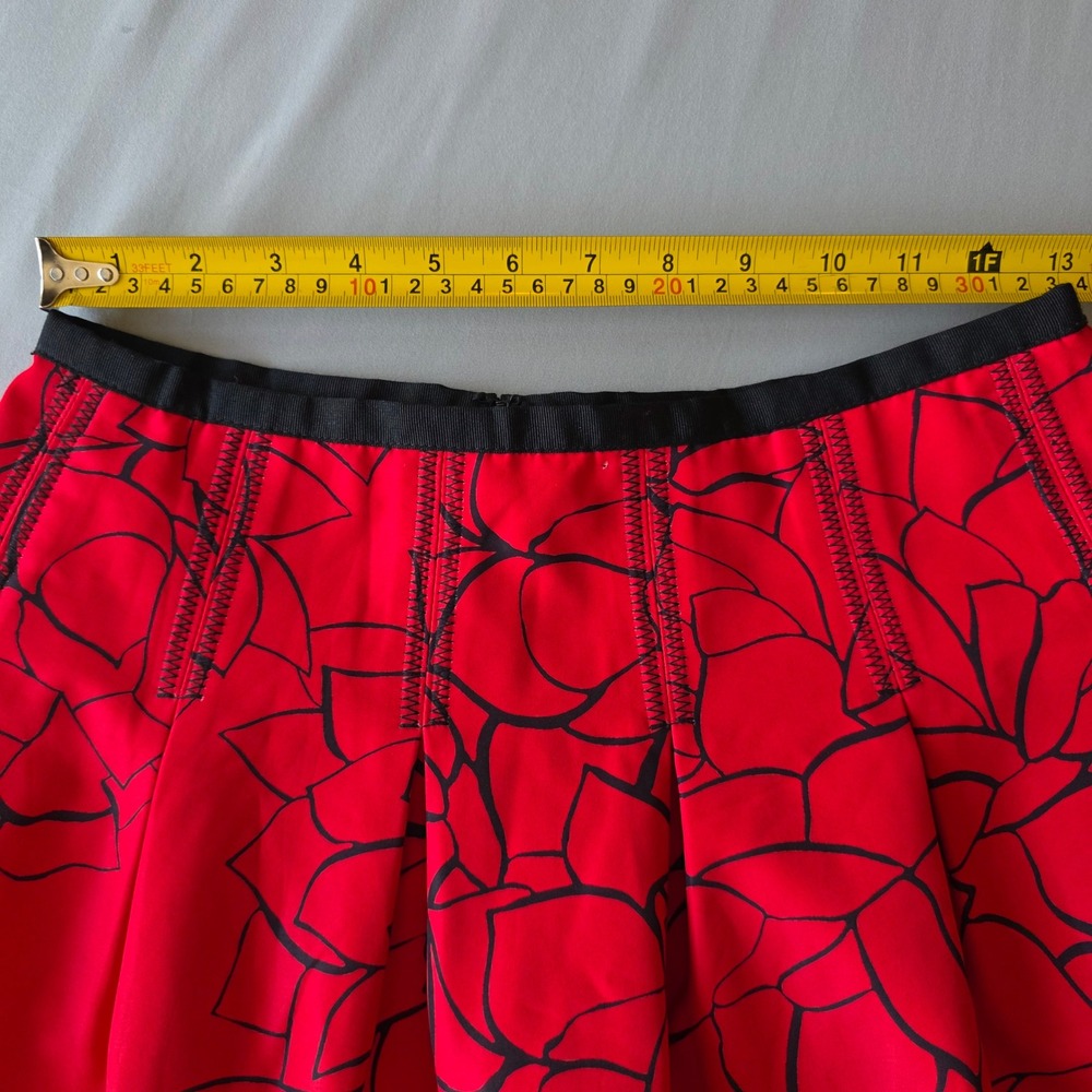 GAP Womens Red Floral Pleated Skirt Size 0 Black Accent Career Party - Picture 5 of 9